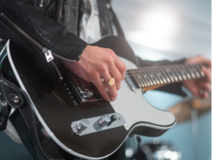 An introduction to lead guitar course